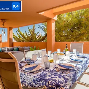 https://ample-luxury-apart-fancy-marbella.1costadelsol.com
