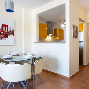 https://piso-san-isidro.in-canary-islands.com